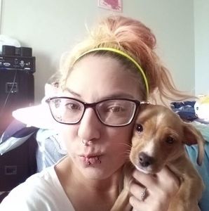 Meet your Posher, Angelika